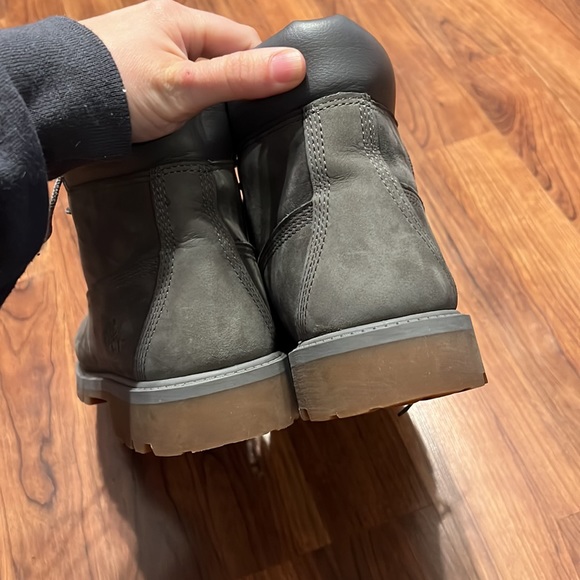 Timberlands grey colored - Picture 6 of 7